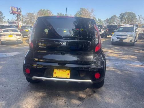 2018 Kia Soul +