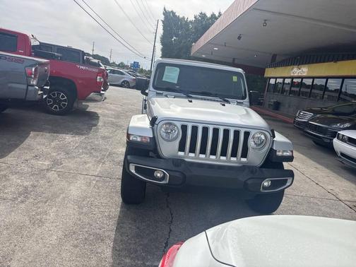 Silver 2022 Jeep Wrangler Unlimited Sahara