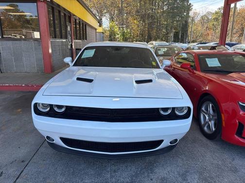 2021 Dodge Challenger SXT