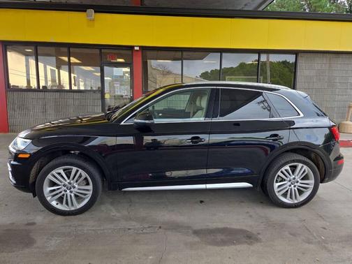 2018 Audi Q5 2.0T Prestige