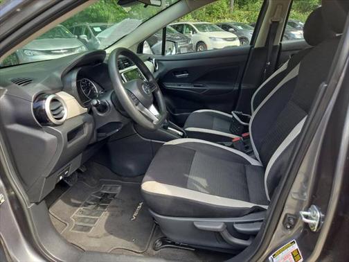 2021 Nissan Versa 1.6 SV