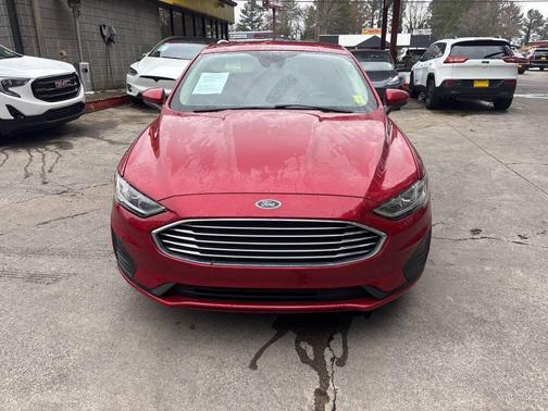 2020 Ford Fusion SE 4dr Sedan