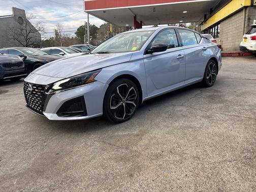 2025 Nissan Altima 2.5 SR 4dr Sedan