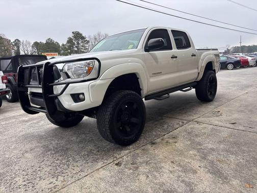 2015 Toyota Tacoma Base