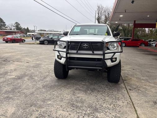 2015 Toyota Tacoma Base