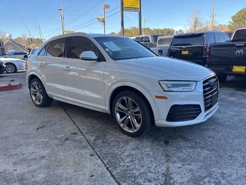 2017 Audi Q3 2.0T Prestige