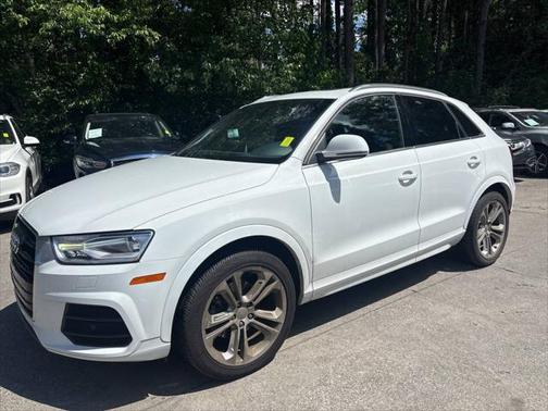 2017 Audi Q3 2.0T Premium Plus