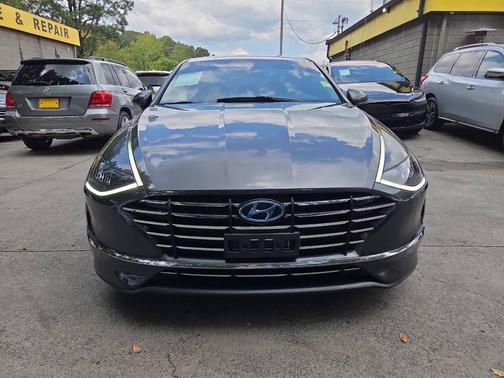 2021 Hyundai SONATA SE