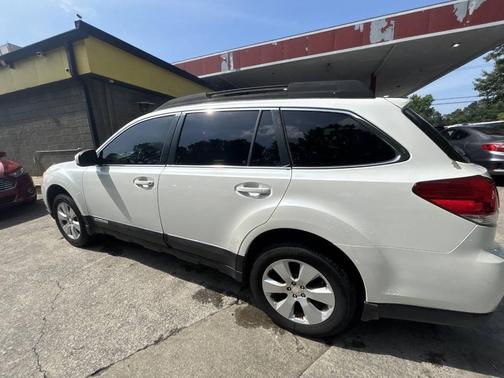 2012 Subaru Outback 2.5i Premium