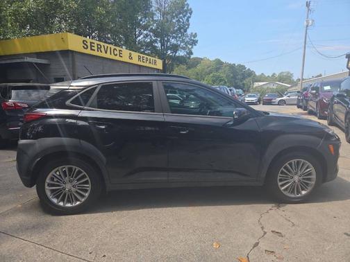 2018 Hyundai KONA SEL 4dr Crossover