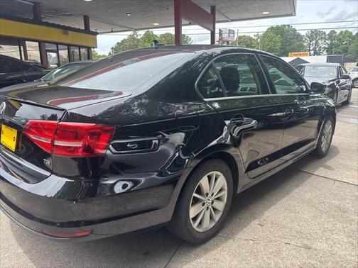 2015 Volkswagen Jetta Auto SE w/Connectivity