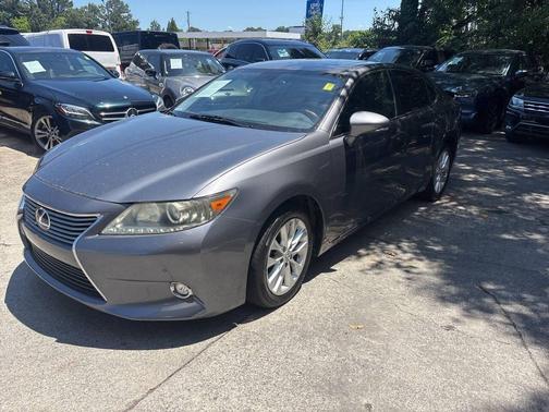 Gray 2015 Lexus ES 300h Base