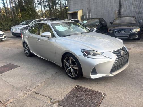 2018 Lexus IS 300 Base