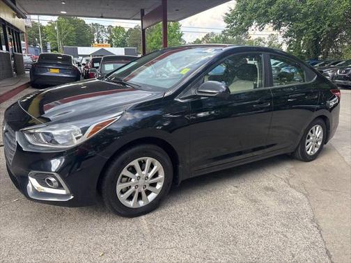 2019 Hyundai Accent SEL 4dr Sedan