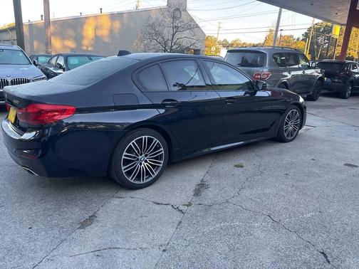 2019 BMW 530 i