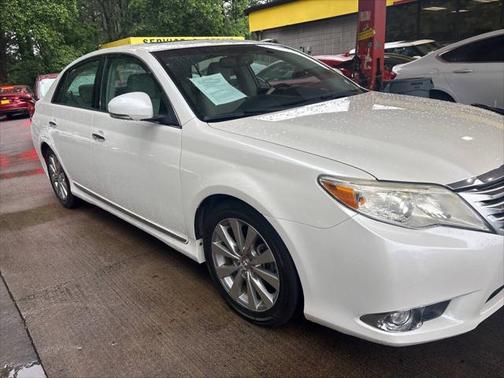 2011 Toyota Avalon Limited