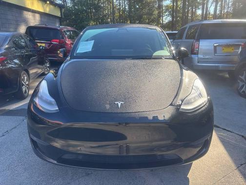 2021 Tesla Model Y Long Range AWD 4dr Crossover