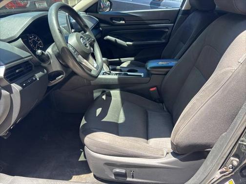 2020 Nissan Altima 2.5 S 4dr Sedan