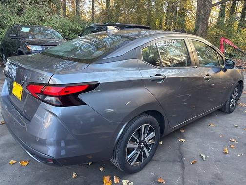 2021 Nissan Versa 1.6 SV