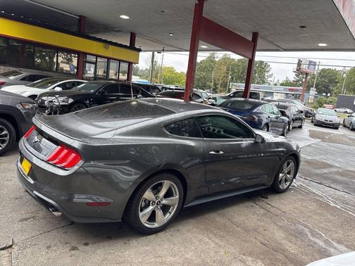 2018 Ford Mustang EcoBoost
