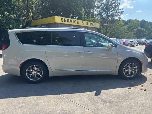 2017 Chrysler Pacifica Limited