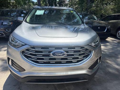 Silver 2022 Ford Edge SEL