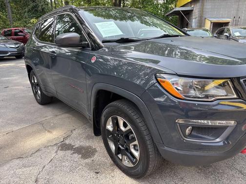 Granite Crystal Metallic Clear Coat 2017 Jeep New Compass Trailhawk