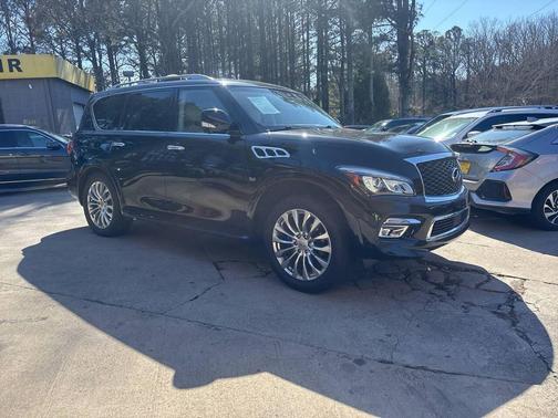 2017 INFINITI QX80 Base