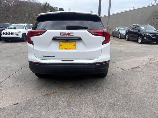 2021 GMC Terrain SLT