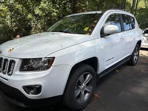 White 2016 Jeep Compass High Altitude