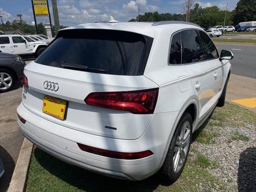 2019 Audi Q5 2.0T Premium Plus
