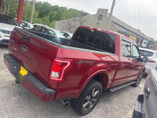 Red 2016 Ford F-150 XLT