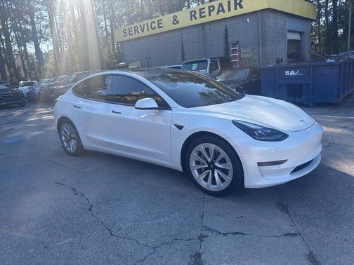 2021 Tesla Model 3 Standard Range Plus