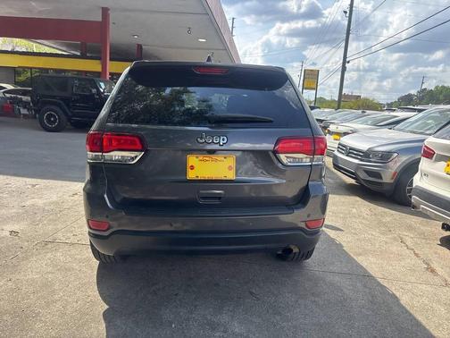 Gray 2021 Jeep Grand Cherokee Laredo