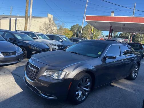2019 Chrysler 300 Limited