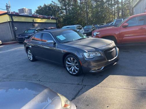 2019 Chrysler 300 Limited