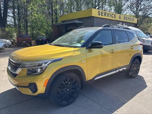 2022 Kia Seltos Nightfall AWD 4dr SUV