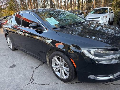 2016 Chrysler 200 Limited