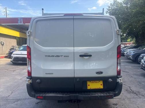 2016 Ford Transit-250 Base