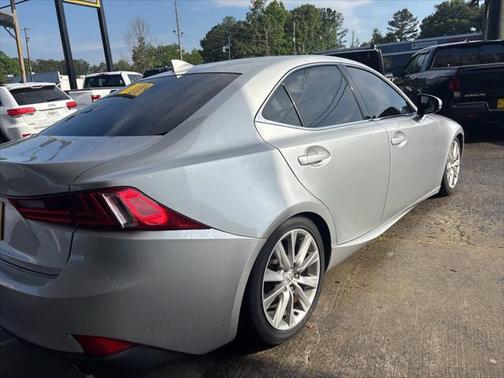 2015 Lexus IS 250 Crafted Line