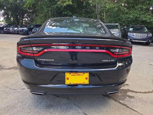2015 Dodge Charger SXT