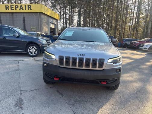 2020 Jeep Cherokee Trailhawk