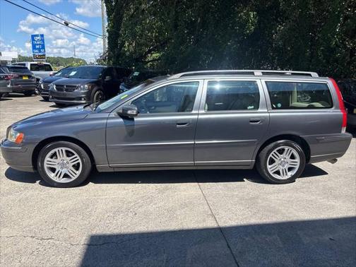 2007 Volvo V70 2.5T 4dr Wagon
