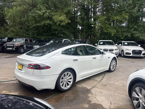 White 2017 Tesla Model S 100D