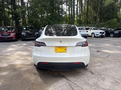 White 2021 Tesla Model Y Long Range AWD 4dr Crossover