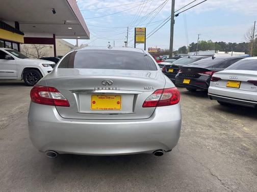 Silver 2011 INFINITI M37x Base