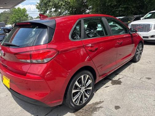 2018 Hyundai Elantra GT Base