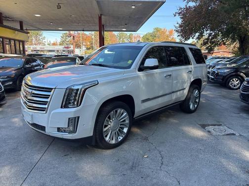 2019 Cadillac Escalade Platinum