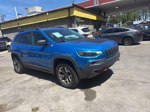 Blue 2019 Jeep Cherokee Trailhawk