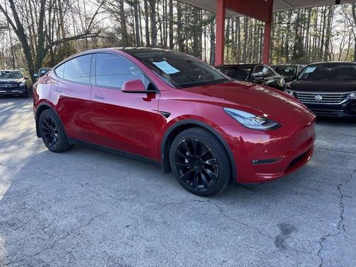 2022 Tesla Model Y Long Range AWD 4dr Crossover
